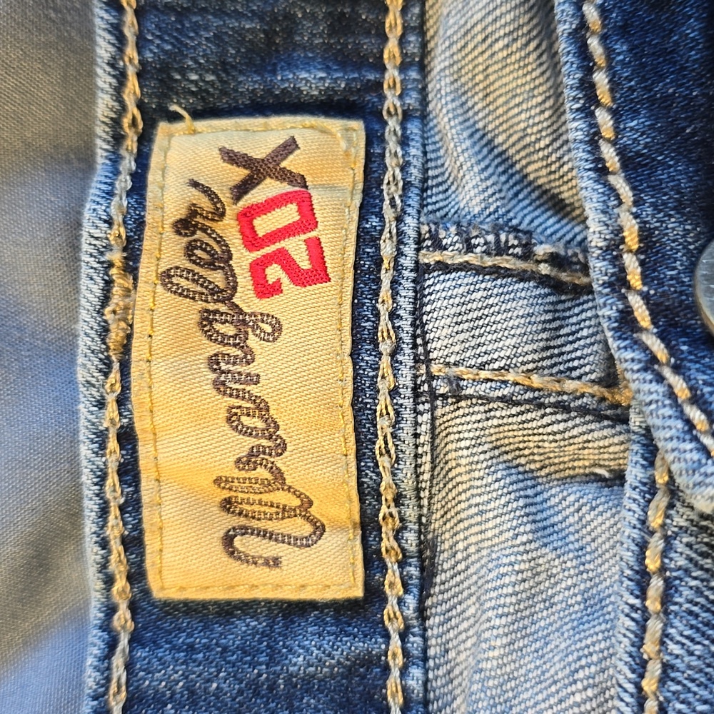 Wrangler 20X Classic Denim Jeans
